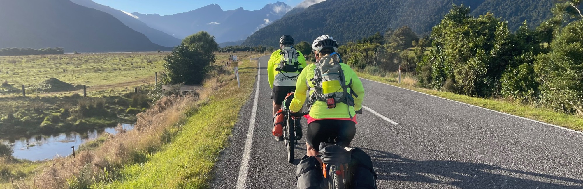 The Tour of Aotearoa spans 3000km showcasing New Zealands scenic splendour. Photo Mary Lambie